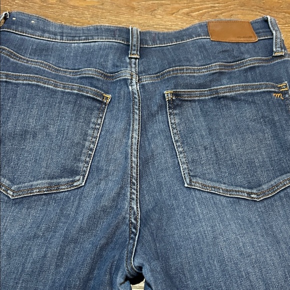 Madewell 10” High Rise Skinny Jeans - Picture 9 of 10